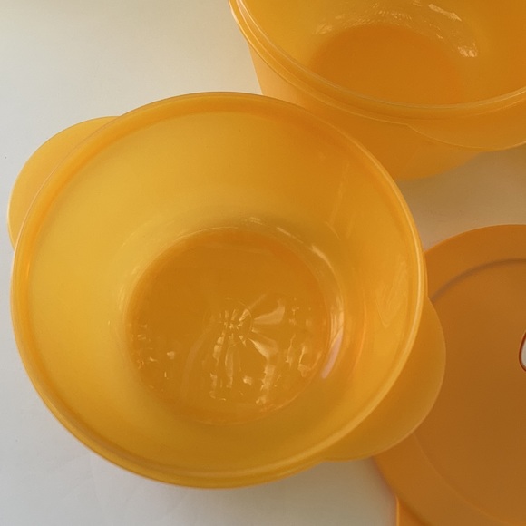 New Tupperware Vintage CrystalWave Containers Set of 3 - Picture 9 of 11